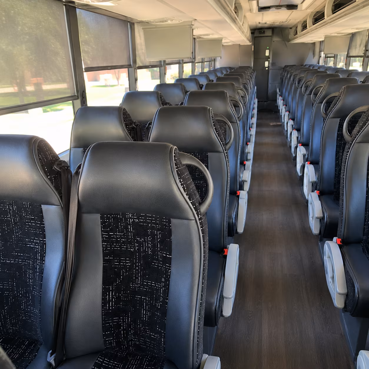 charter buses to livermore valley tasting rooms from tracy