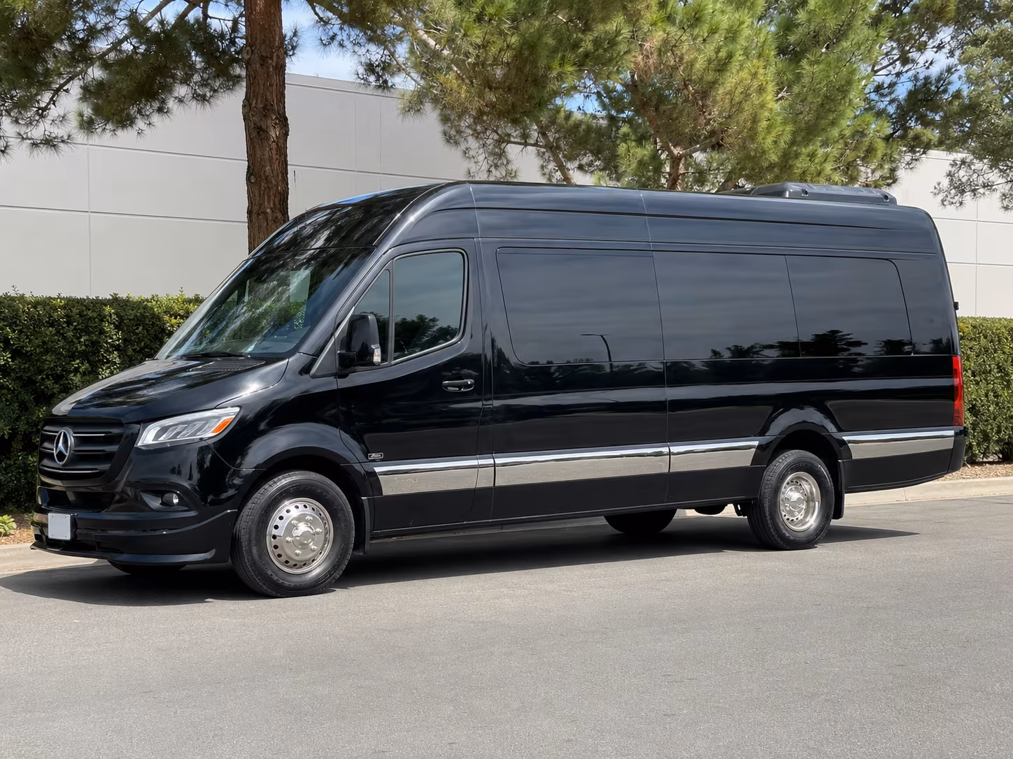 find transportation for your next airport transfer 5