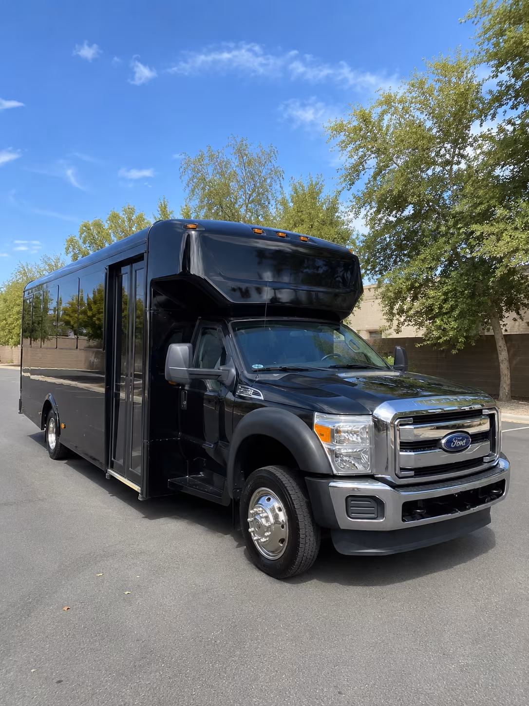 how the number of stops and held time between them affect total booked hours in tracy